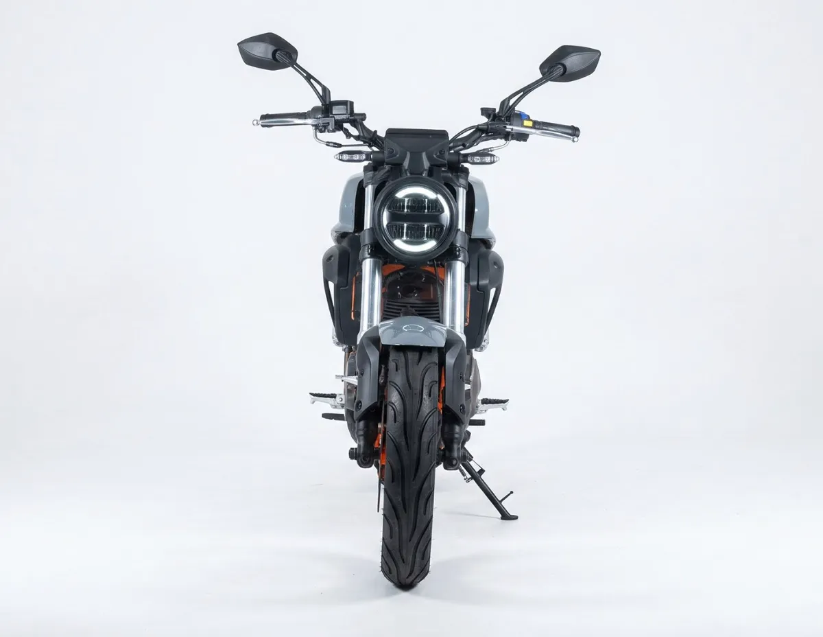 TWISTER 200cc - Imagen 3